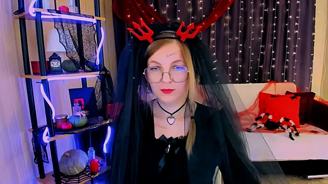 YourUniverser's Webcam Show