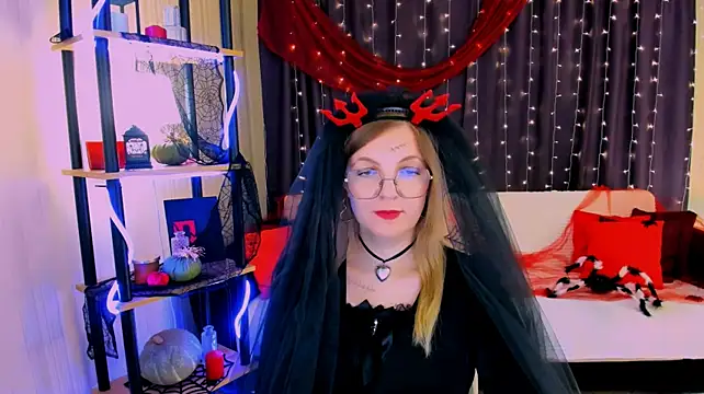 YourUniverser's Webcam Show