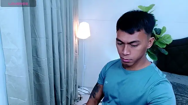 Show de PinooyMilker na webcam
