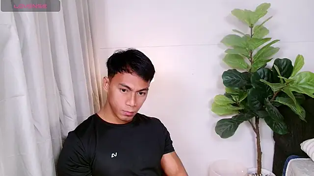 PinooyMilker Webcam show