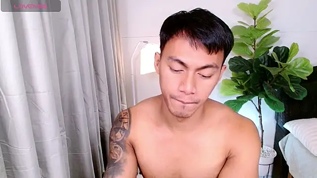PinooyMilker Show Webcam
