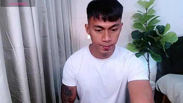 PinooyMilker Pertunjukan Webcam
