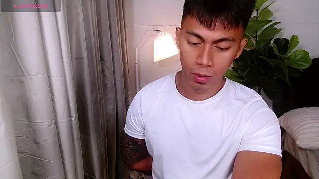 PinooyMilker Pertunjukan Webcam