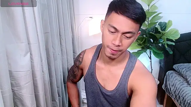 PinooyMilker Webcam show