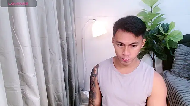 PinooyMilker 在線直播表演