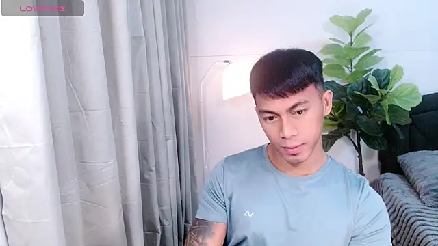 PinooyMilker 网络视讯表演