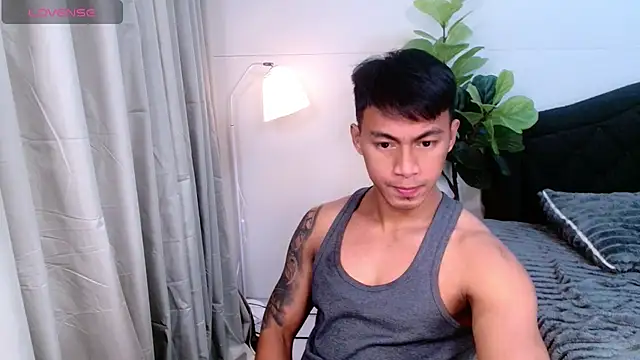 PinooyMilker Show Webcam