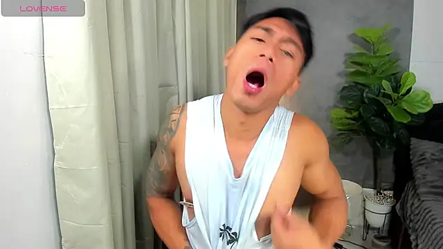 PinooyMilker 网络视讯表演