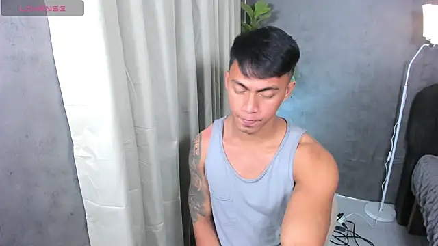 PinooyMilker Show Webcam