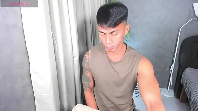 PinooyMilker 网络视讯表演
