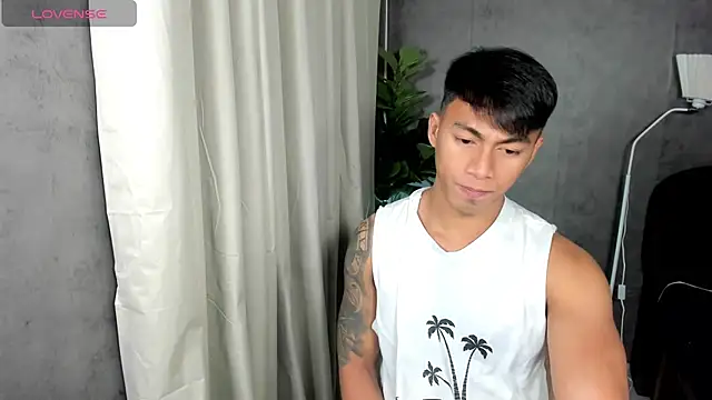 PinooyMilker 网络视讯表演