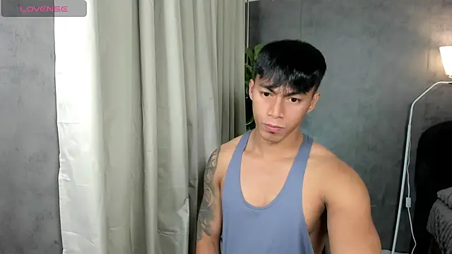 PinooyMilker Show Webcam