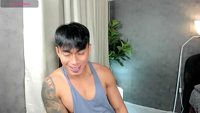 PinooyMilker 网络视讯表演