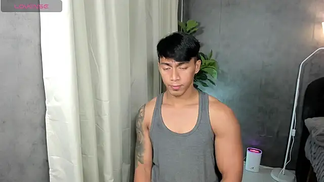 PinooyMilker Show Webcam
