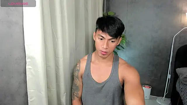 PinooyMilker 在線直播表演