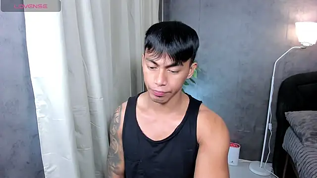 PinooyMilker Show Webcam