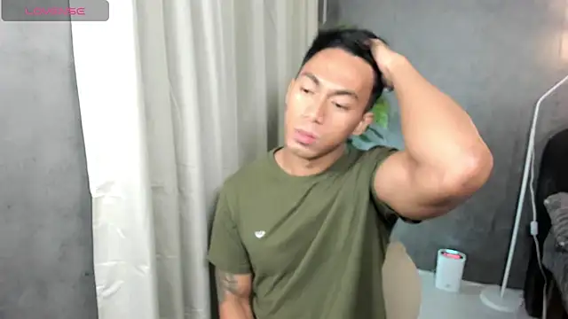 PinooyMilker Webcam show