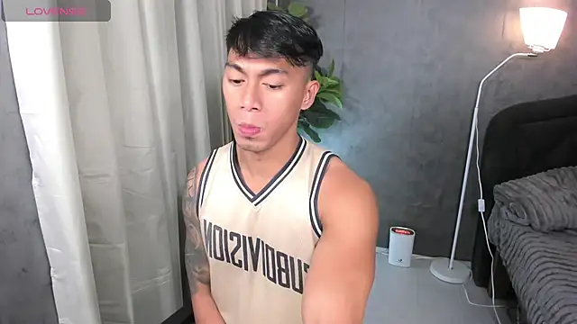 PinooyMilker 在線直播表演