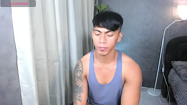 PinooyMilker 网络视讯表演