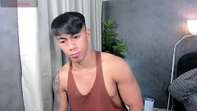 PinooyMilker 网络视讯表演