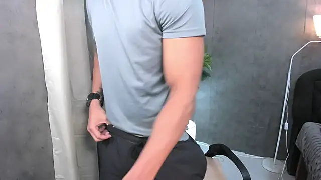 PinooyMilker's Webcam Show