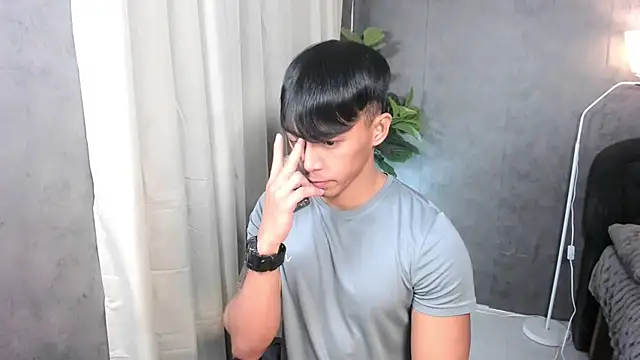 PinooyMilker 网络视讯表演