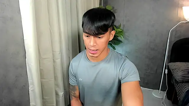 PinooyMilker Show Webcam