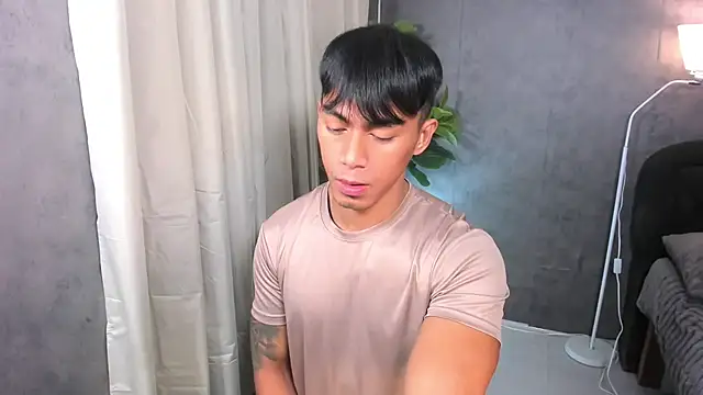 PinooyMilker Webcam show