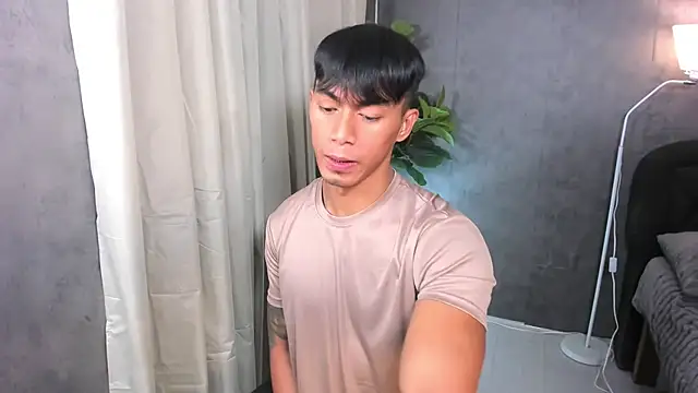 PinooyMilker 在線直播表演