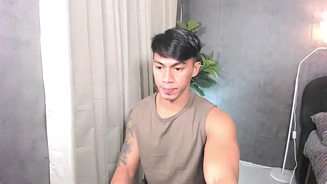 PinooyMilker's Webcam Show