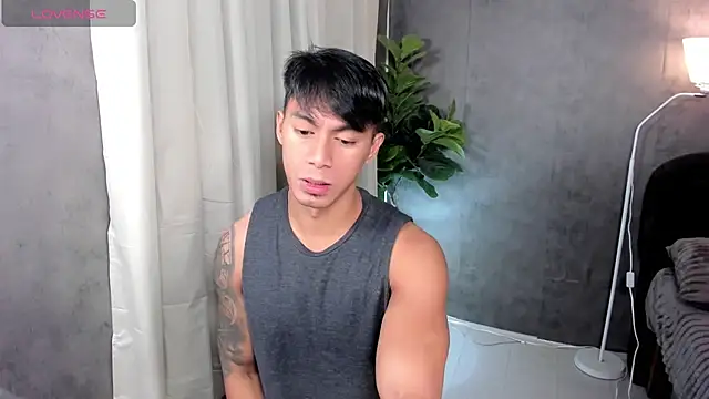 PinooyMilker Webcam-Show