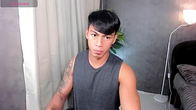 PinooyMilker 网络视讯表演