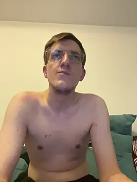 420Boy18cm Webcamshow