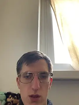 420Boy18cmn Webbikameraesitys