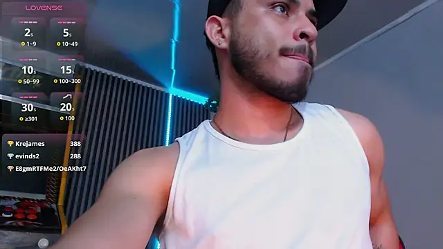 عرض كام Bastian_MCcormick