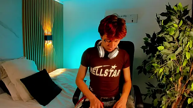 IM_DAREN Show in webcam
