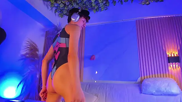 IM_DAREN Show in webcam