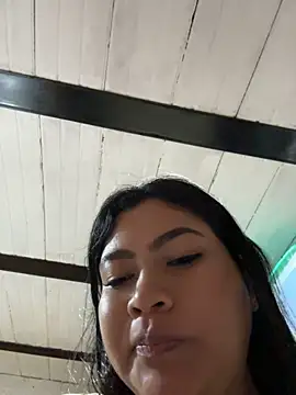 XXX chat uživo modela LunaaRosse
