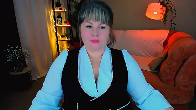 CrystaalStaar Adlı Modelin Canlı XXX Sohbeti