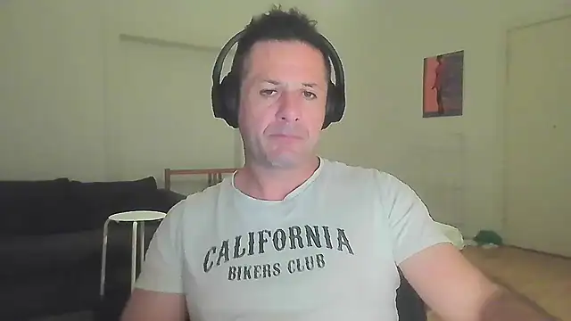 SwimAround2025 Show in webcam