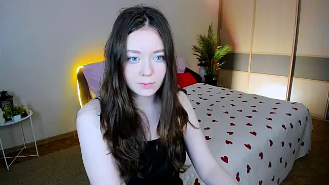AlluringLookk Adlı Modelin Web Kamerası Şovu
