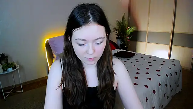 عرض كام AlluringLookk