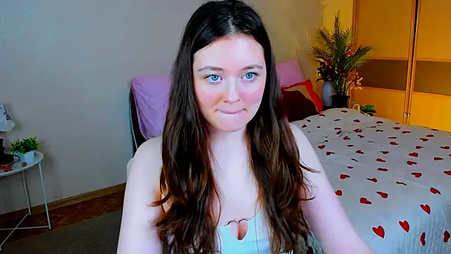 AlluringLookk's Webcam Show