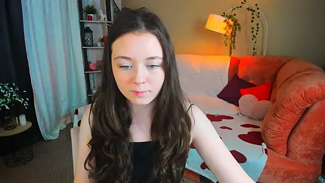 AlluringLookk – webcam-show
