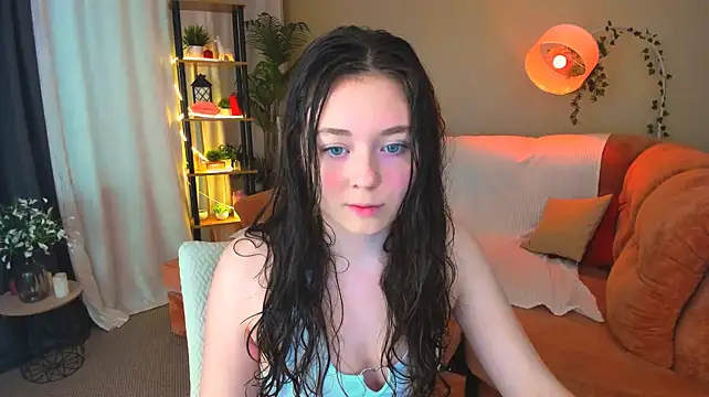 AlluringLookk – webcam-show