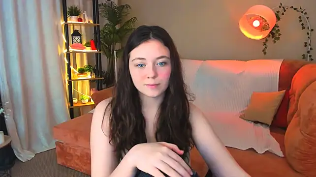 AlluringLookk webcam show