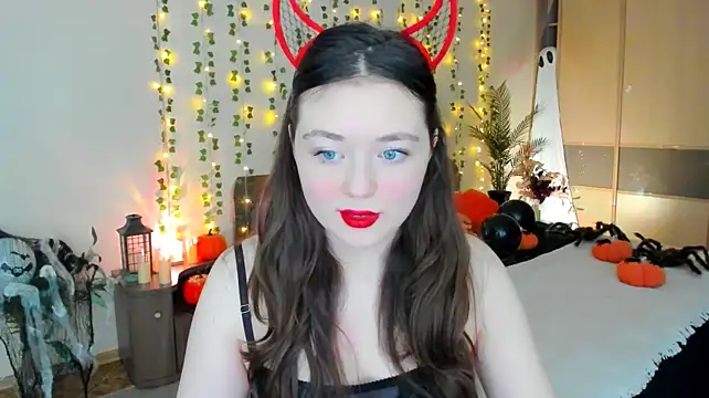AlluringLookk's Webcam Show