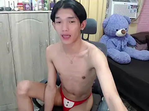 urasian_john18 Pertunjukan Webcam