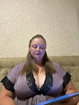 Sophia_BigBoobss_1's Webcam Show