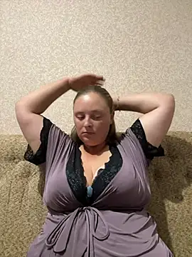 Sophia_BigBoobss_1n Webbikameraesitys